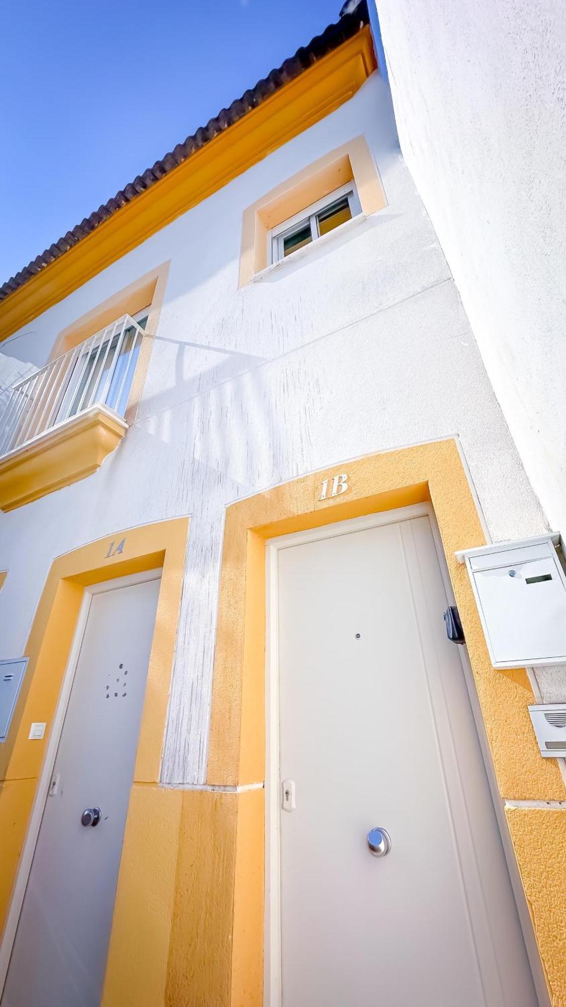 Alojamientos Claus Almodóvar del Río Exterior foto
